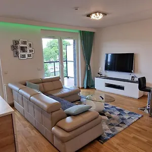 Apartament River Deluxe Atal Towers 